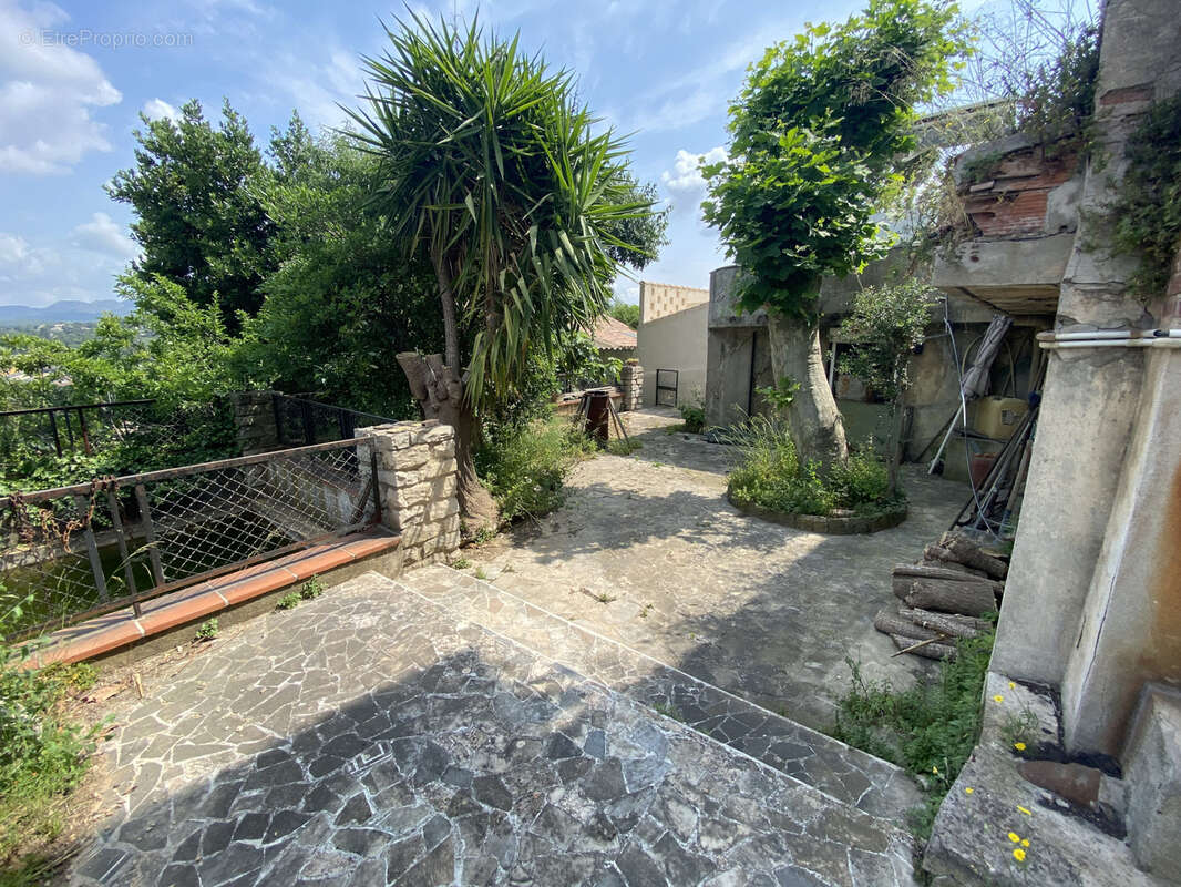 Maison à MARSEILLE-11E