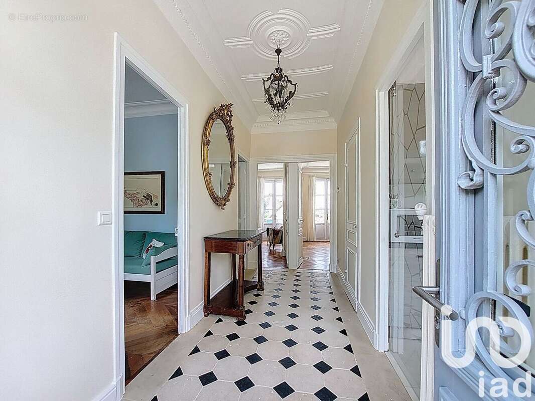 Photo 2 - Maison à SAINT-GERMAIN-LES-CORBEIL