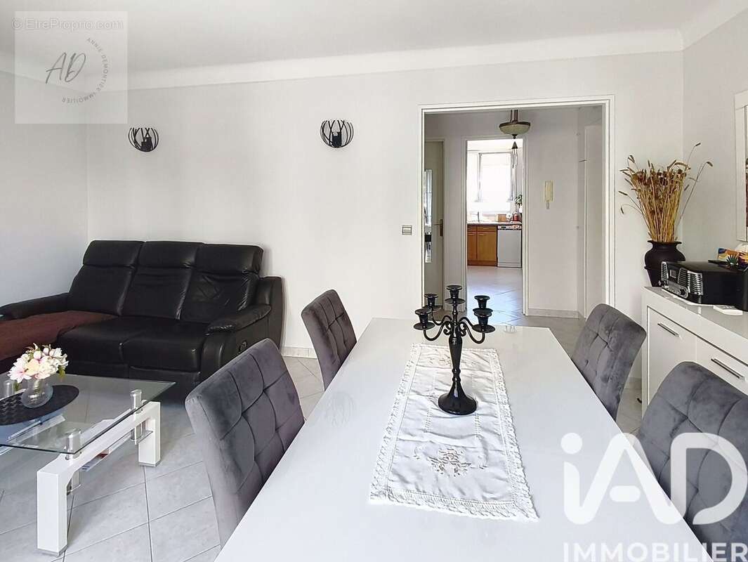 Photo 4 - Appartement à CHOISY-LE-ROI