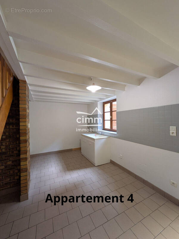 Appartement à FERRIERES-EN-GATINAIS