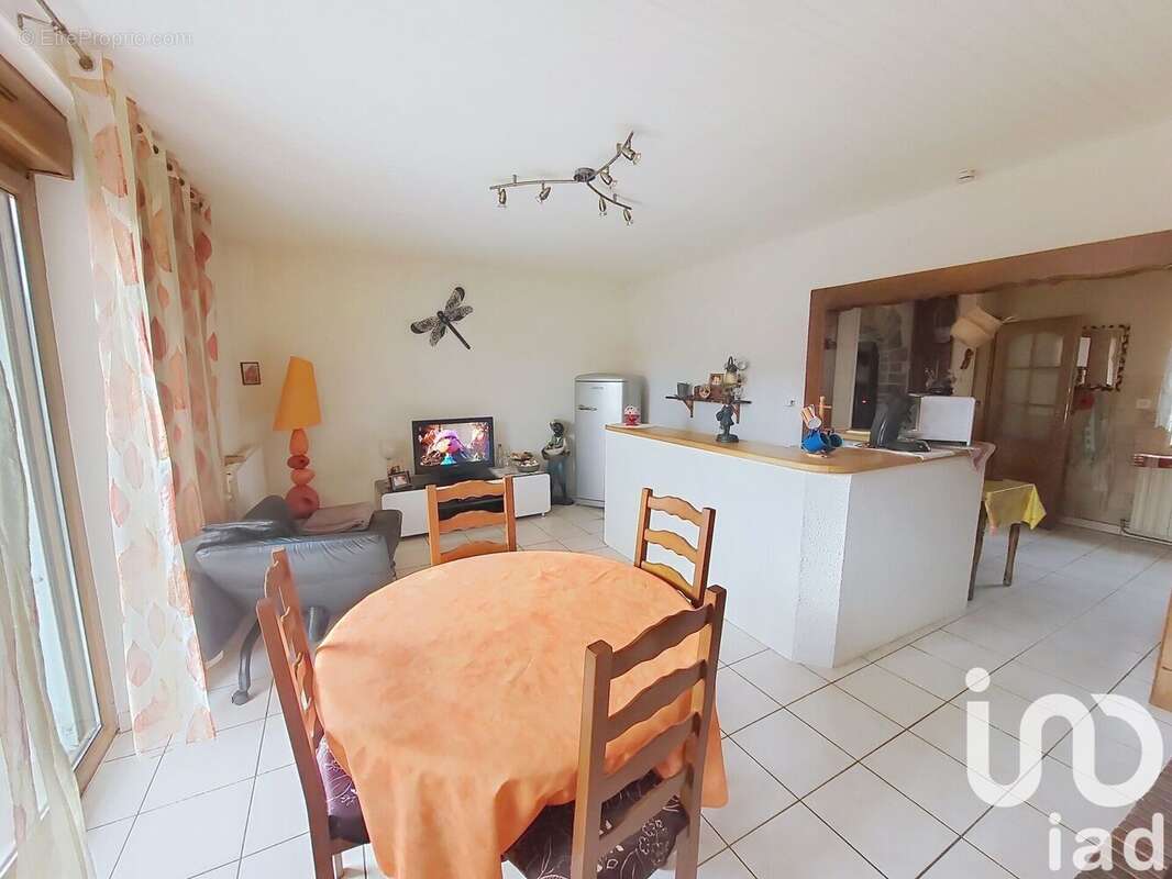 Photo 2 - Maison à MOYENMOUTIER