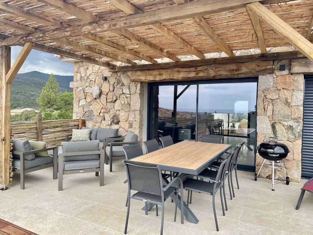Maison type bergerie T4 et sa piscine - photo 5
