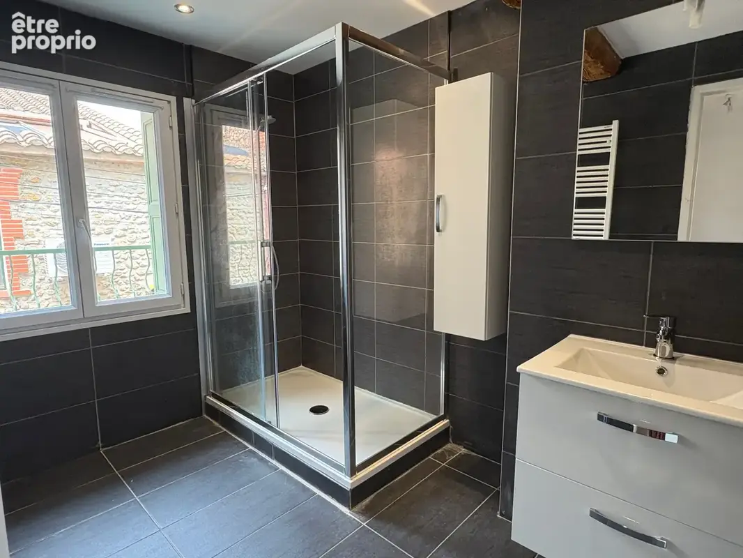 Rareté : maison de 4 pieces, entièrement rénovée et très lumineuse, dpe c - photo 3