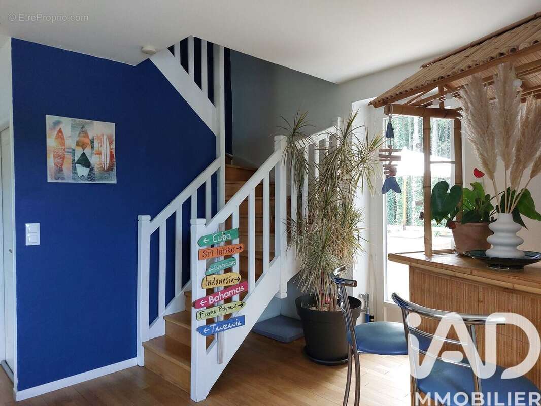 Maison 142 m² à Latouille-Lentillac  - photo 9