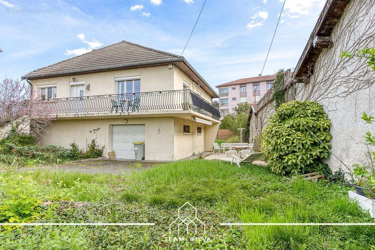 Maison à SEREZIN-DU-RHONE