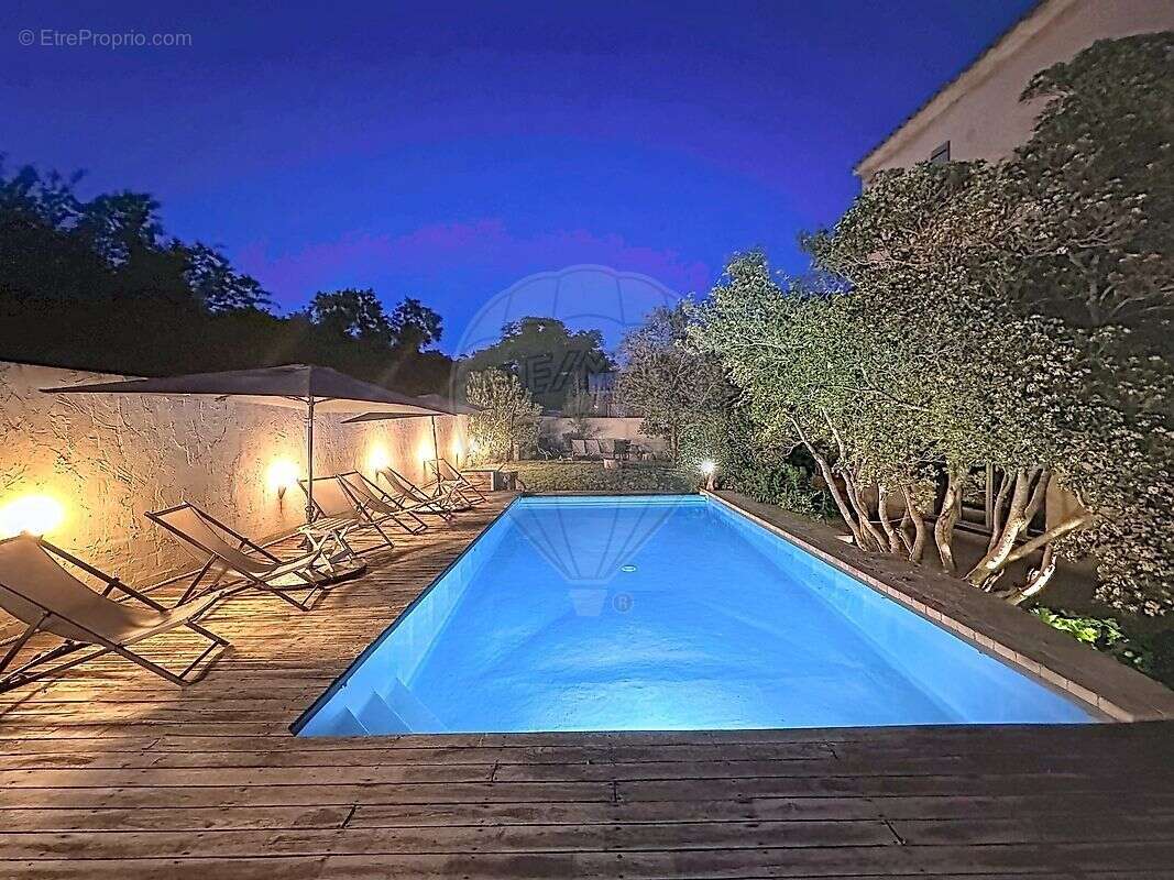 Maison à NIMES