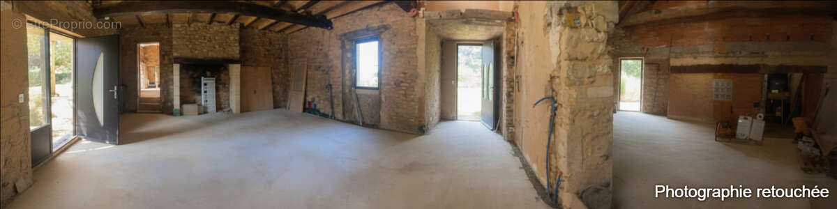 Maison à VEYRINES-DE-VERGT