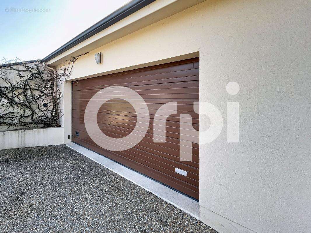 Maison à COSNAC