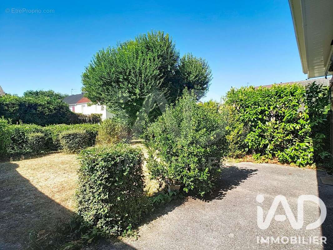 Maison 95 m² à Le Mee-Sur-Seine  - photo 9