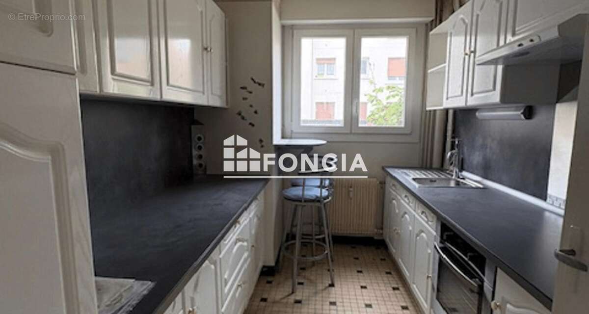 Appartement à CHARLEVILLE-MEZIERES