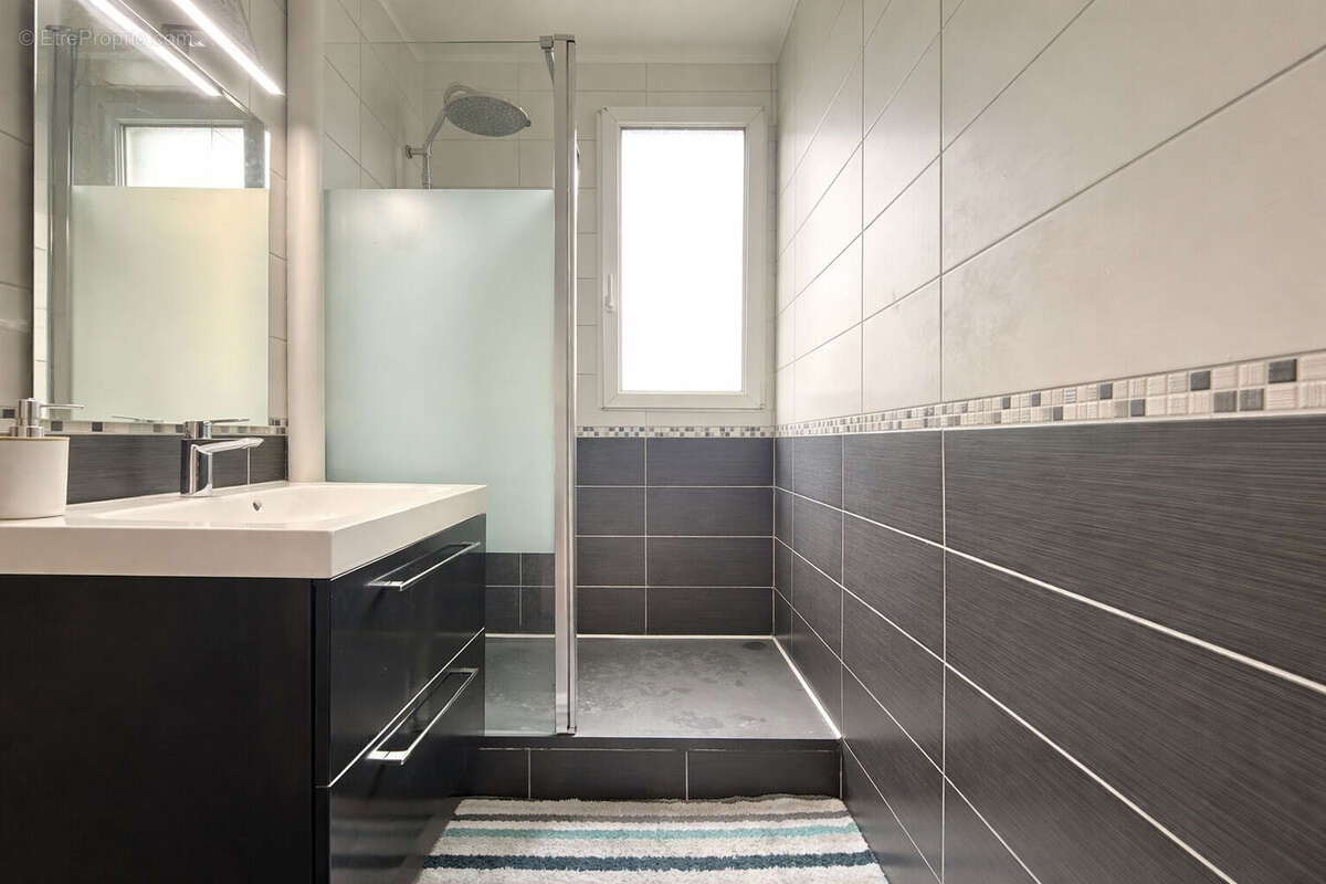 Appartement à AUBERGENVILLE