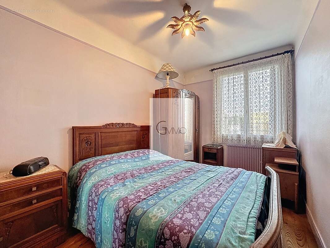 Maison à L&#039;HAY-LES-ROSES