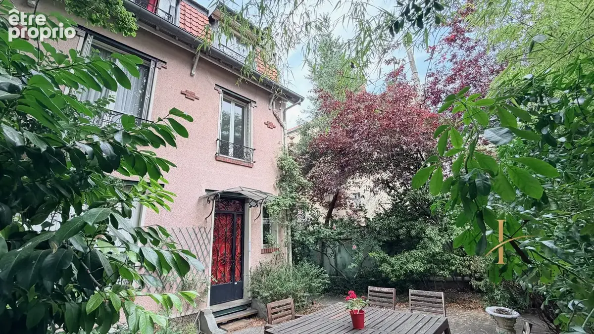 Maison à PARIS-20E