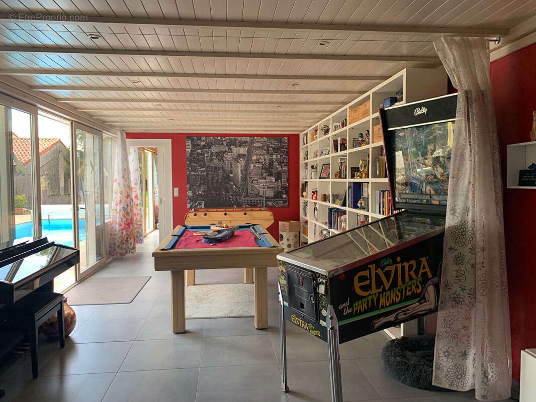 Maison à SAINT-SEBASTIEN-SUR-LOIRE