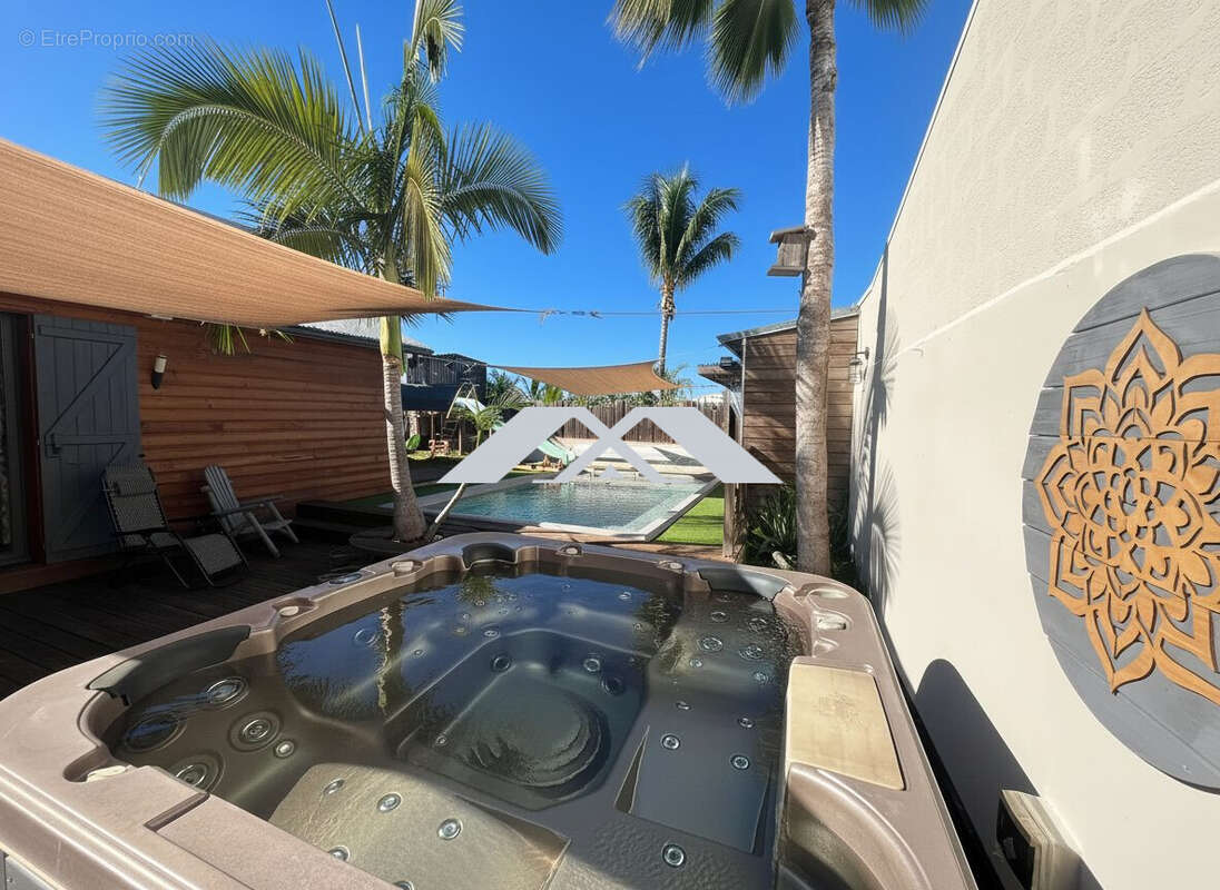 Maison à SAINT-LOUIS