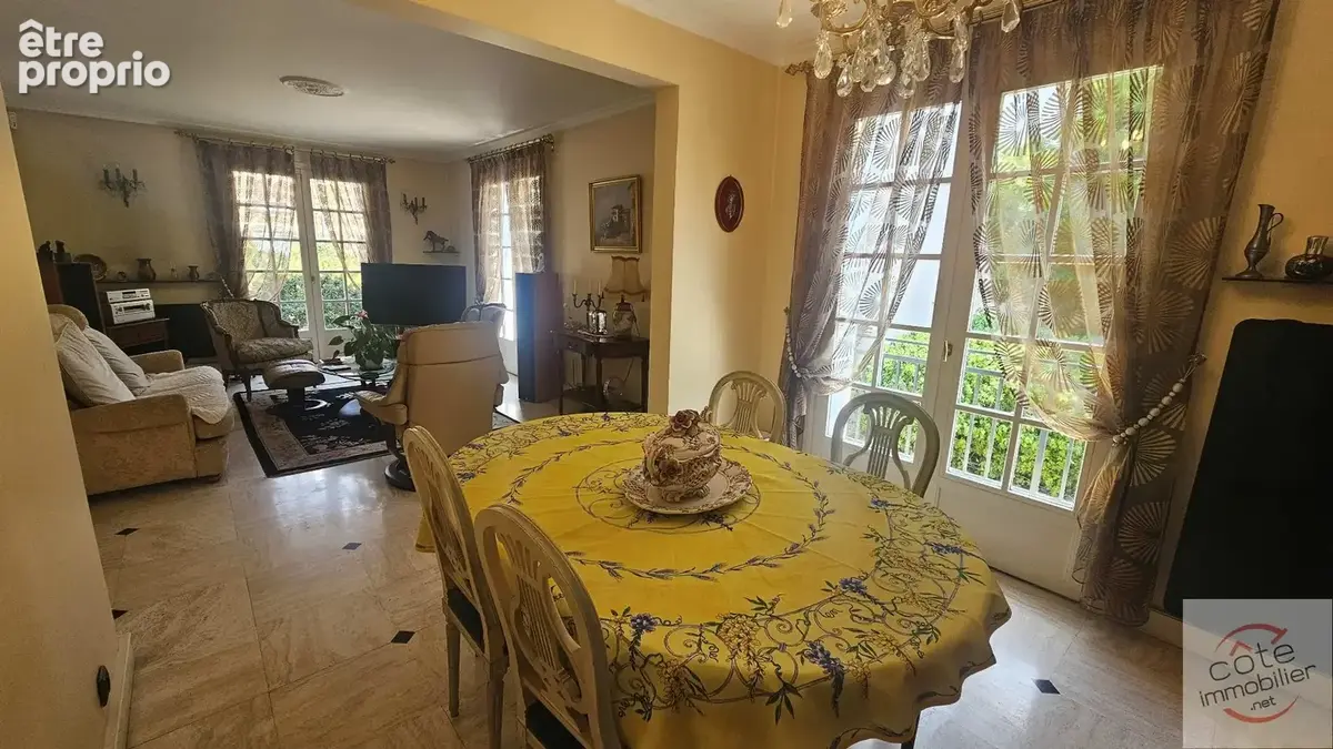Belle maison de 146m² sur 2 niveaux + sous-sol total sur terrain de 343m² - photo 4
