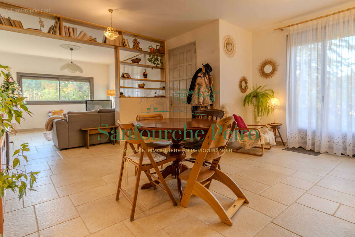 Maison à SARLAT-LA-CANEDA