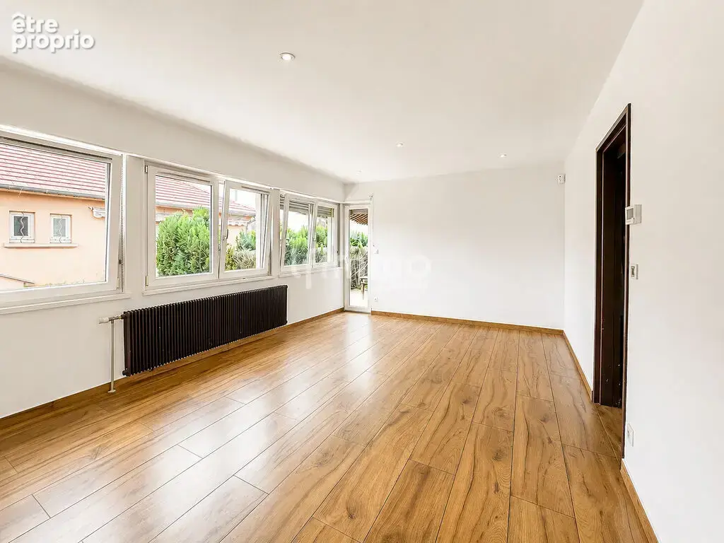 Maison de plain pied en coeur de ville - photo 2