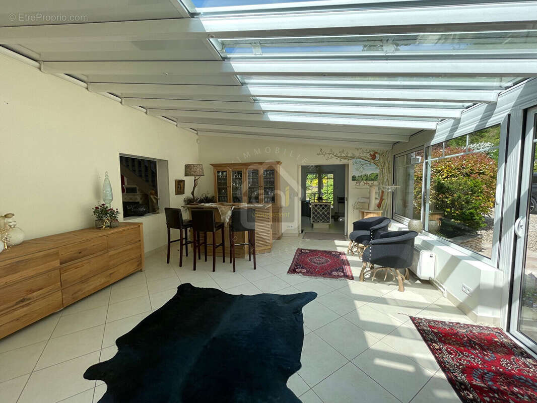 Maison à PIERREFONDS