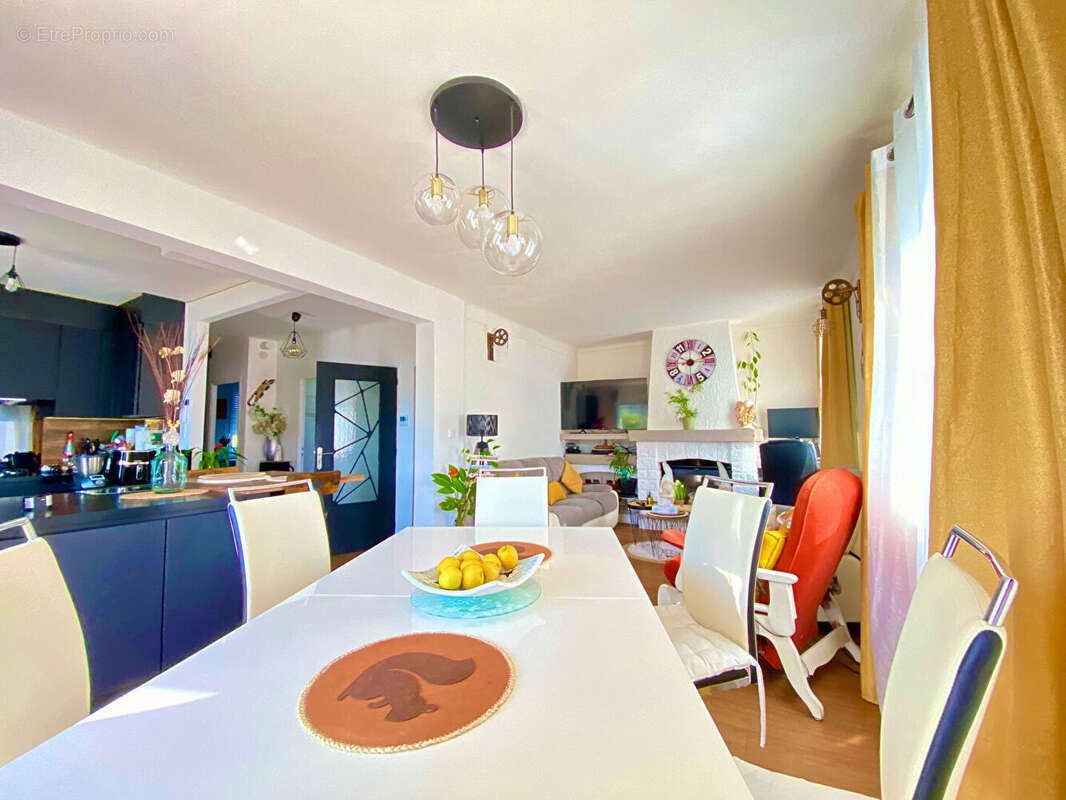 Maison à BEDARRIDES