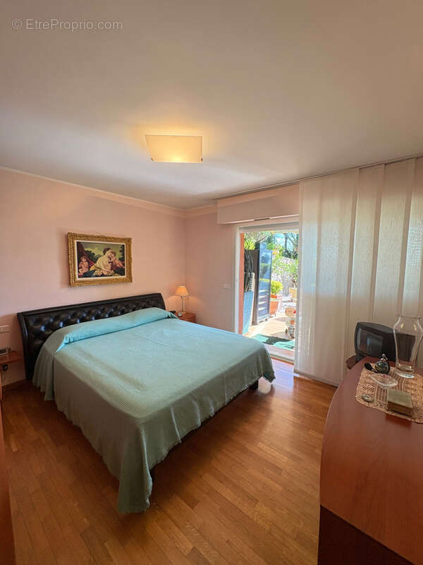 Appartement à CAP-D'AIL