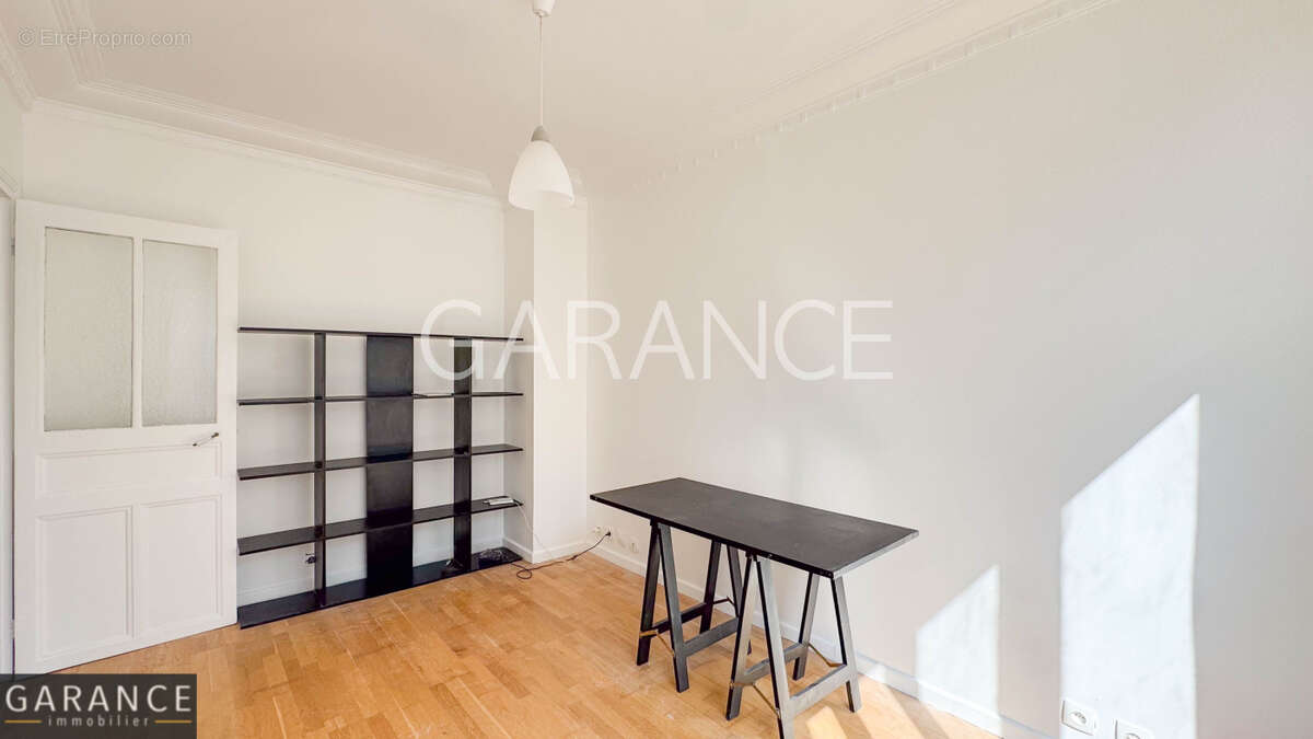 Appartement à MONTROUGE