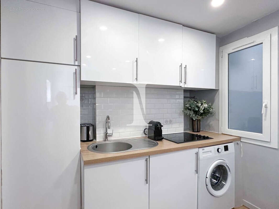 Cuisine - Appartement à PARIS-9E