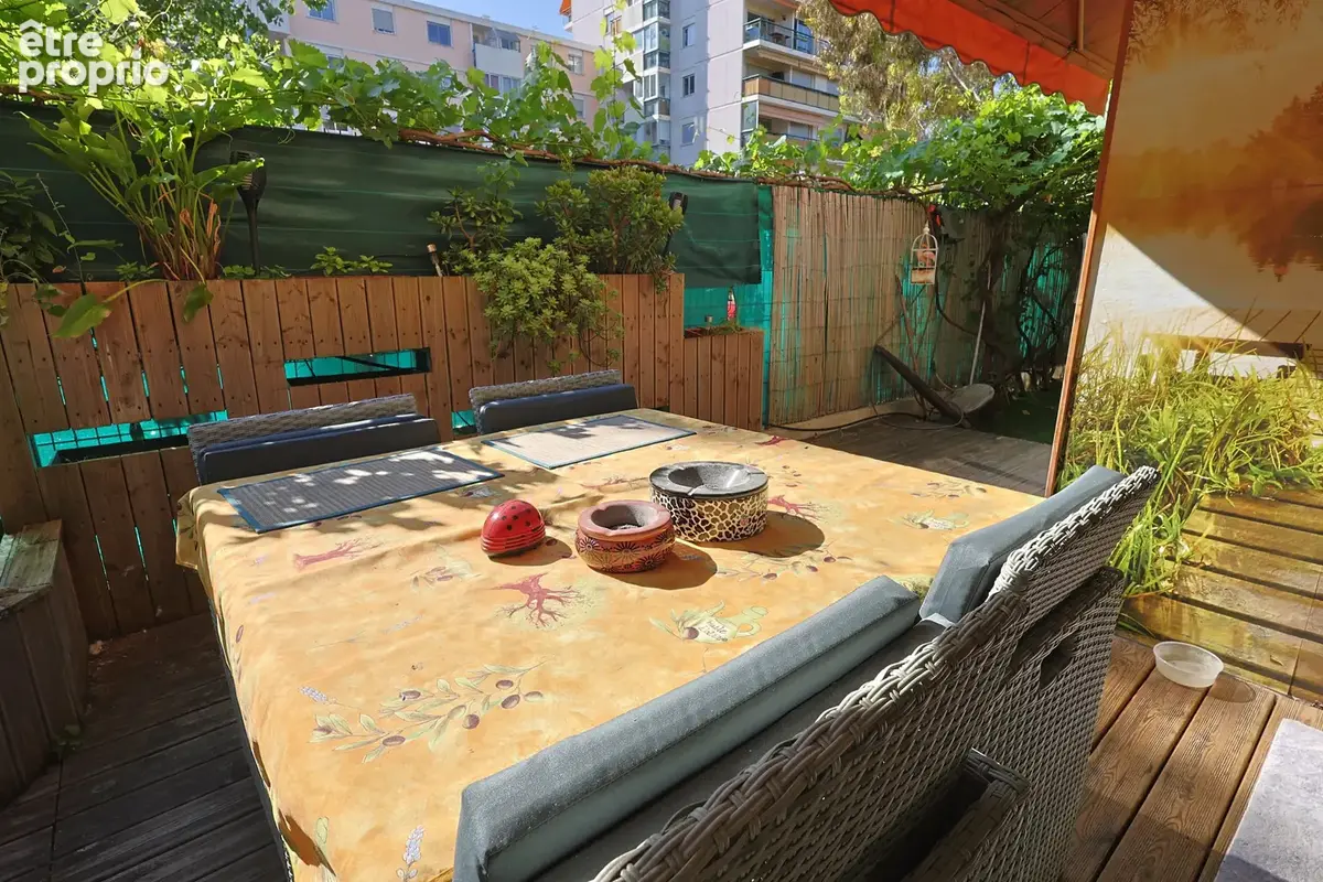 Antibes : 4 pièces avec extérieur d'environ 30 m², parking et cave - photo 12