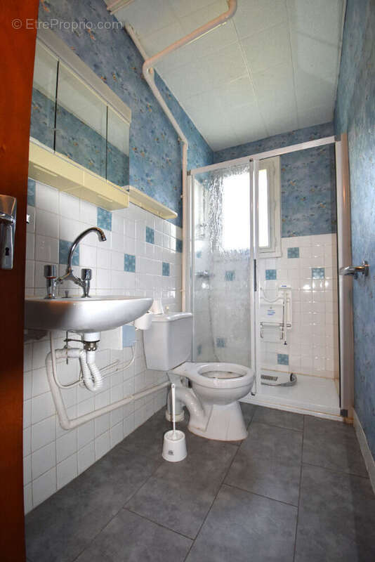 Maison à ARPAJON-SUR-CERE