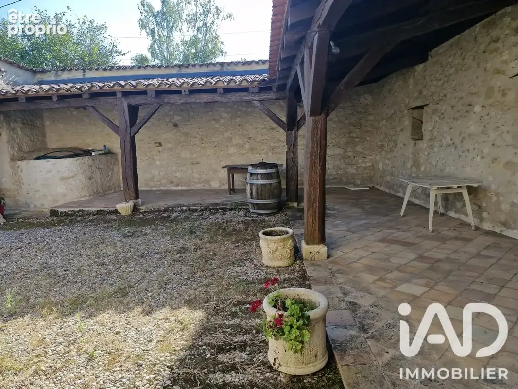 Photo 1 - Maison à GENSAC
