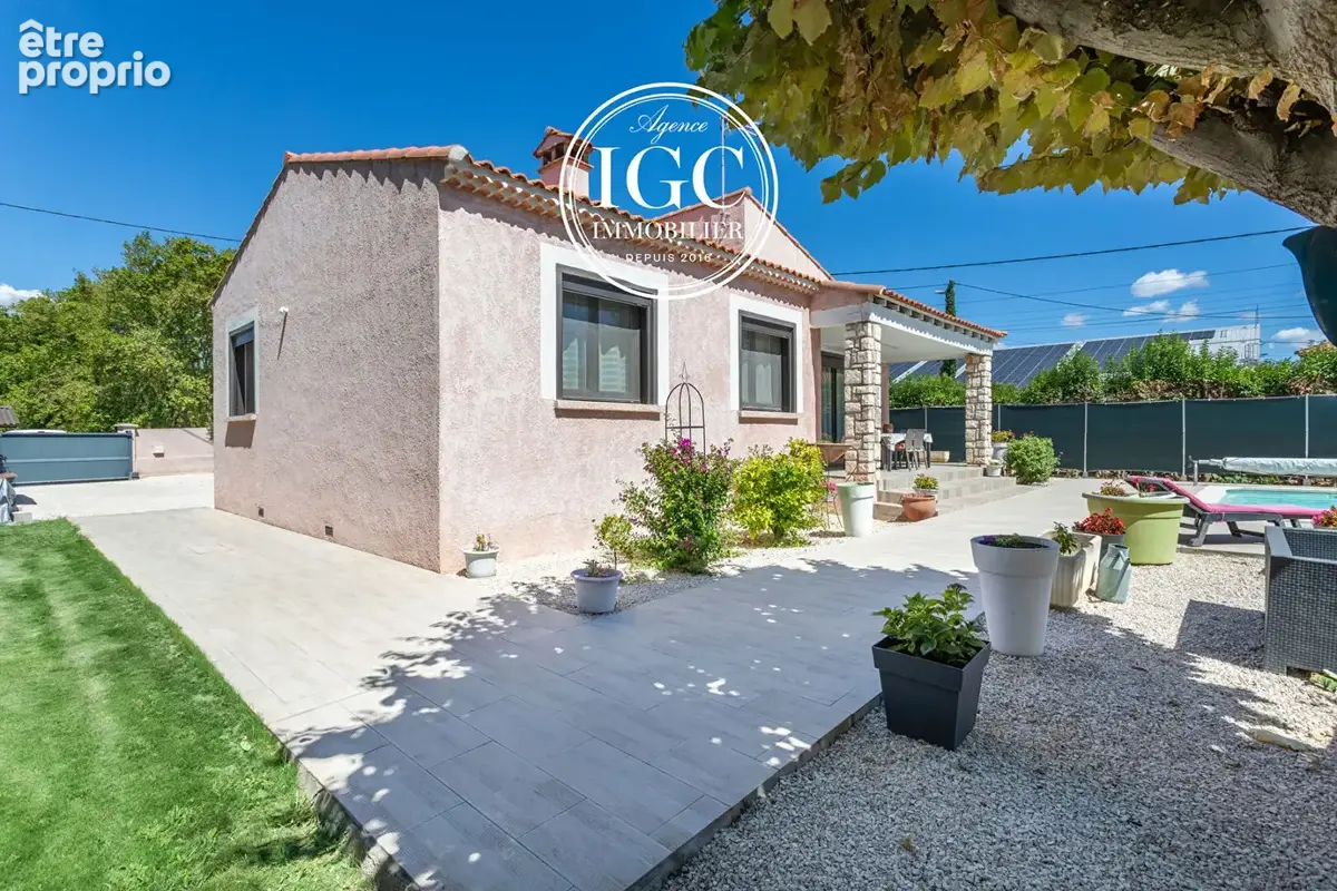 Maison-gignac la nerthe- 103 m² - 819 m² terrain - piscine - photo 4