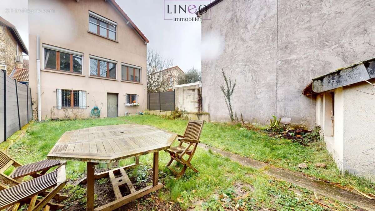 Maison à CHOISY-LE-ROI