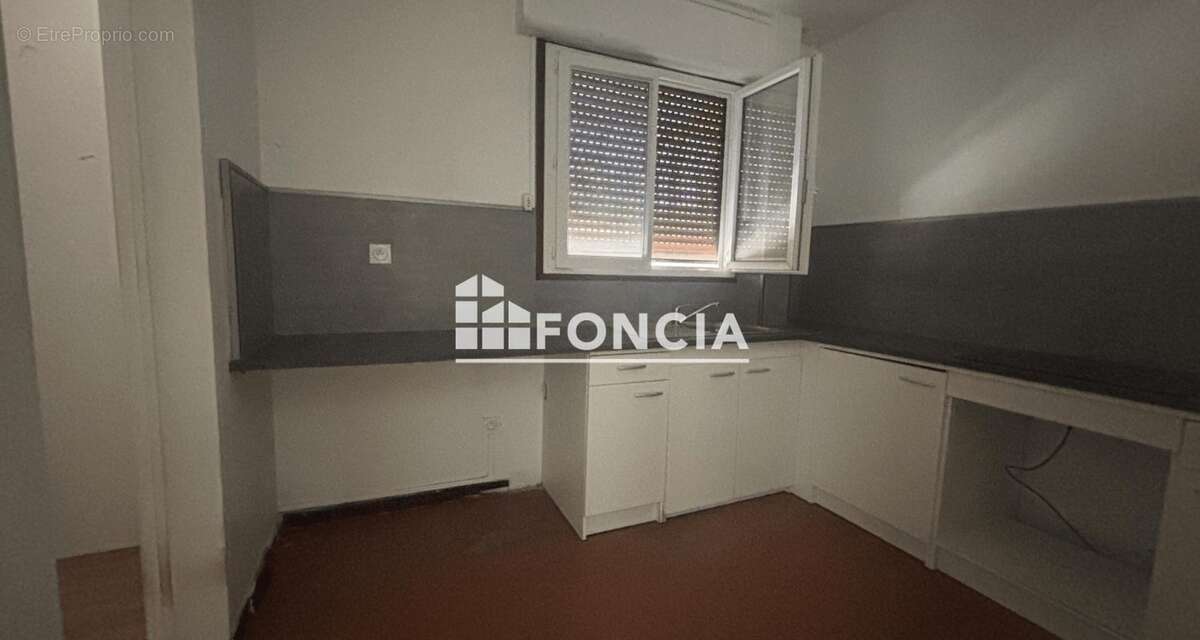 Appartement à SIX-FOURS-LES-PLAGES