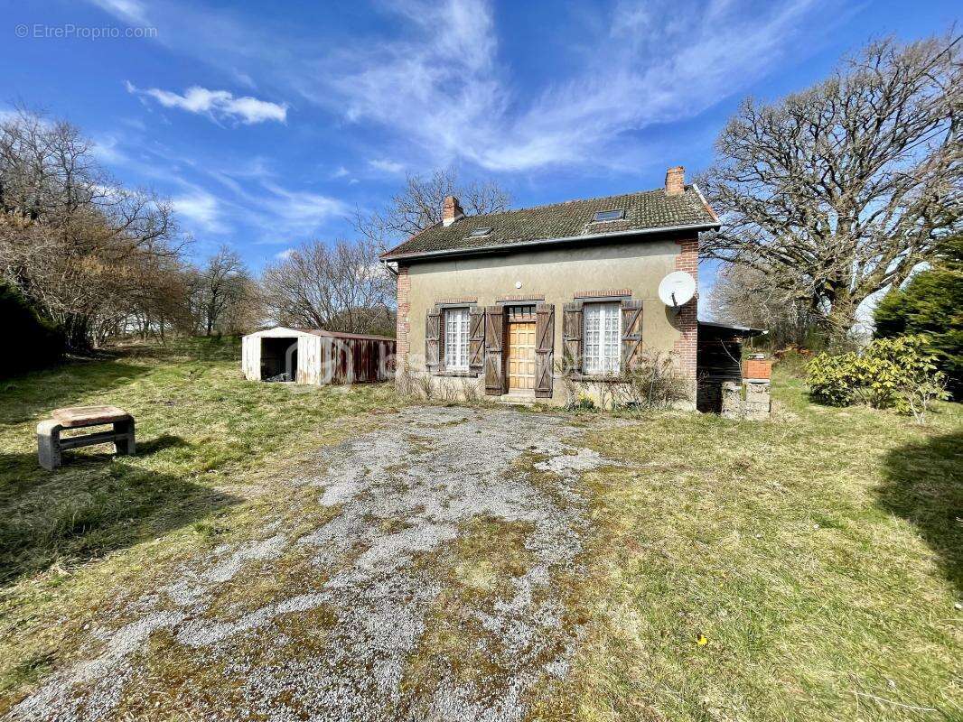 Maison en pierre avec grand terrain sans voisins - photo 2