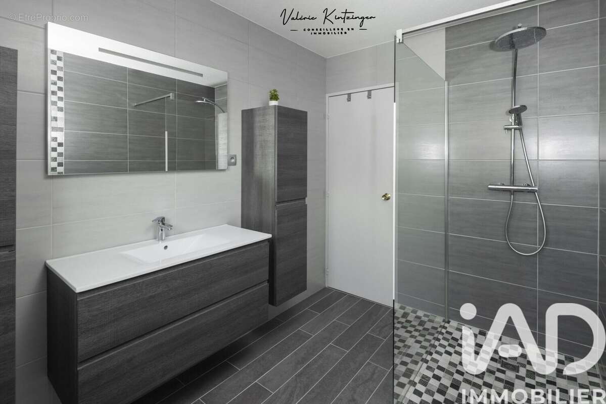Maison 130 m² à Tressange  - photo 6
