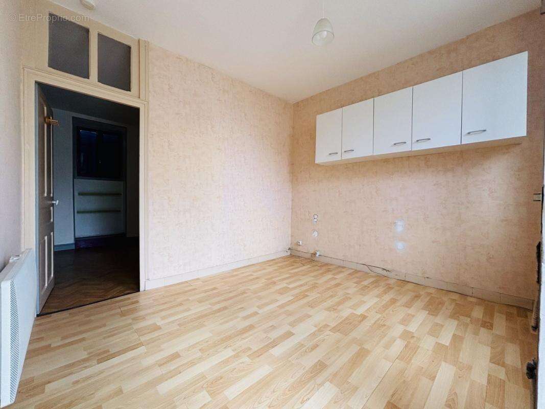 Maison 40 m² à Clugnat  - photo 3