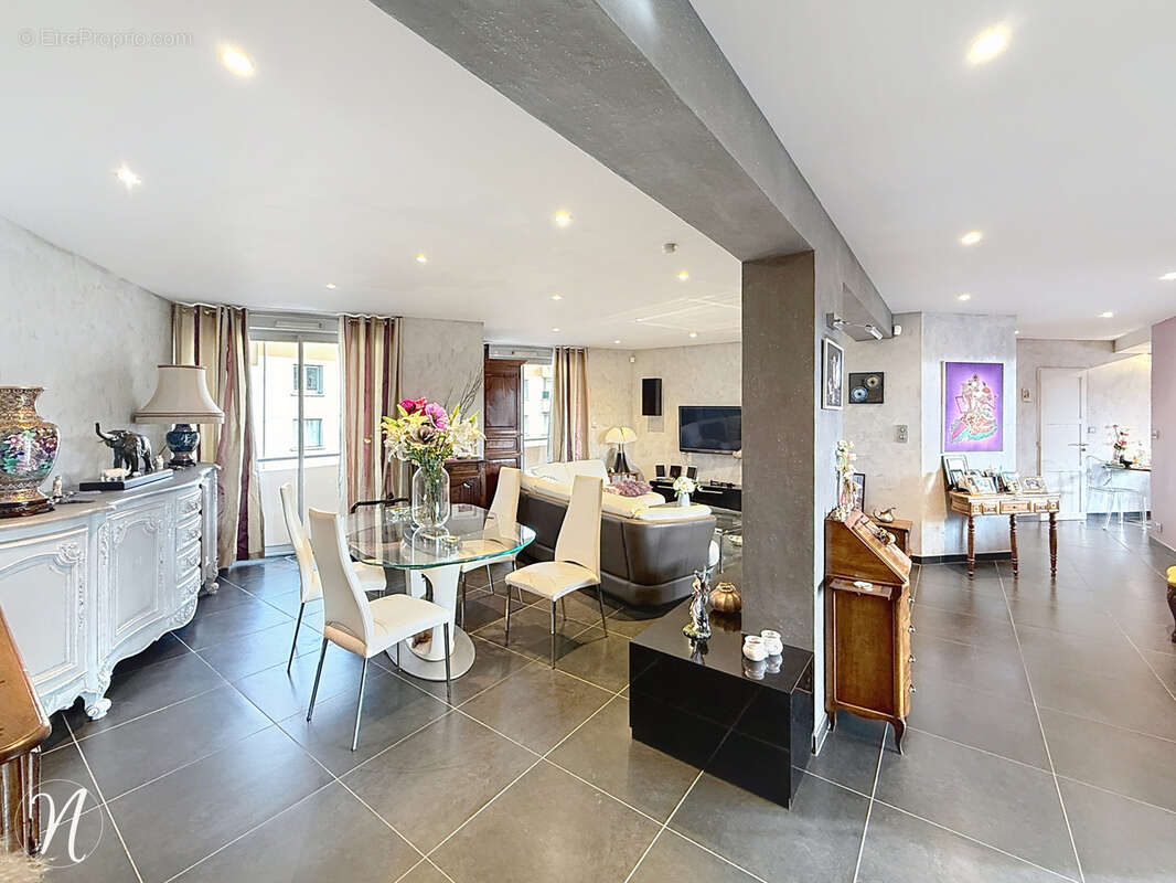 Appartement à SAINT-CHAMOND