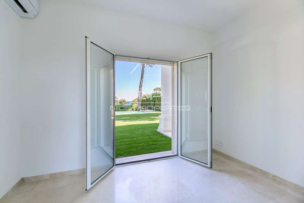 Maison à ANTIBES