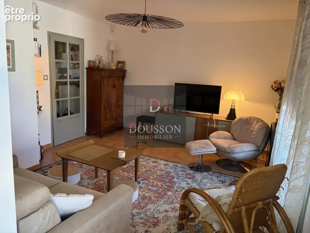 Uzes, quartier des bourgades, bien rare, pret a vivre ! - photo 4
