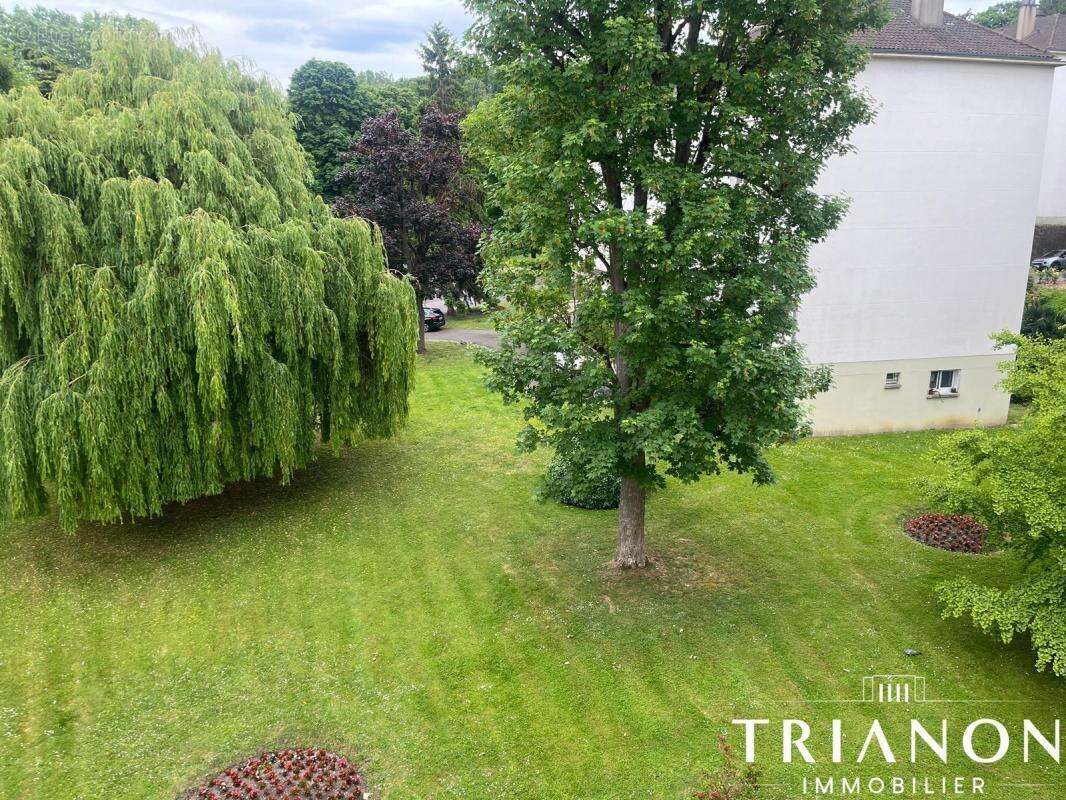 Appartement à BOUGIVAL