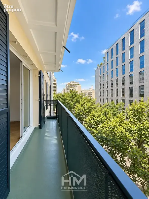 Courbevoie — Faubourg de l'Arche  Exclusivité — Appartement avec balcon et parking - photo 2