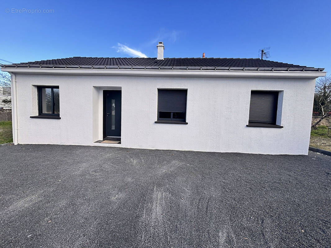 Maison à SAINT-SEBASTIEN-SUR-LOIRE