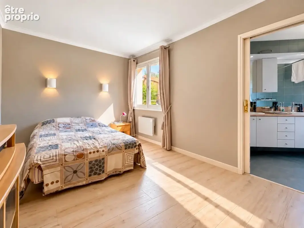 Contamine-sur-Arve (74) – Maison familiale de 159 m² avec jardin de 1 100 m² - photo 14