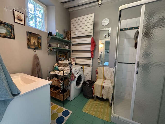 Maison à POUQUES-LORMES