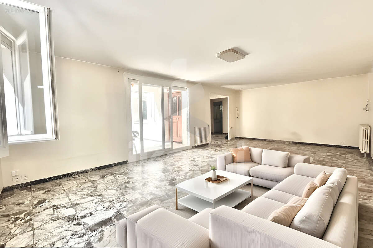 Maison à SAINT-MAURICE-L&#039;EXIL