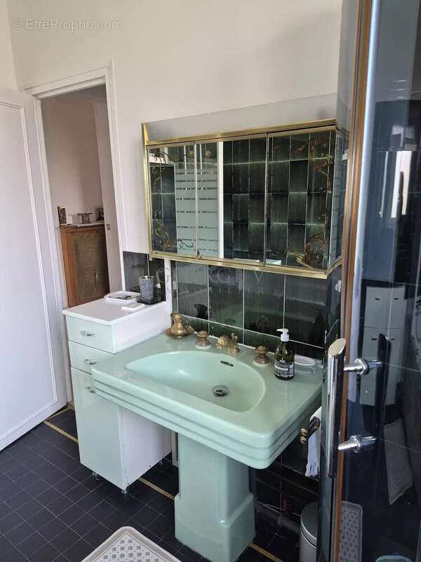 Maison individuelle 8 pièces, 5 chambres sur un terrain arboré de 933 m² - photo 15