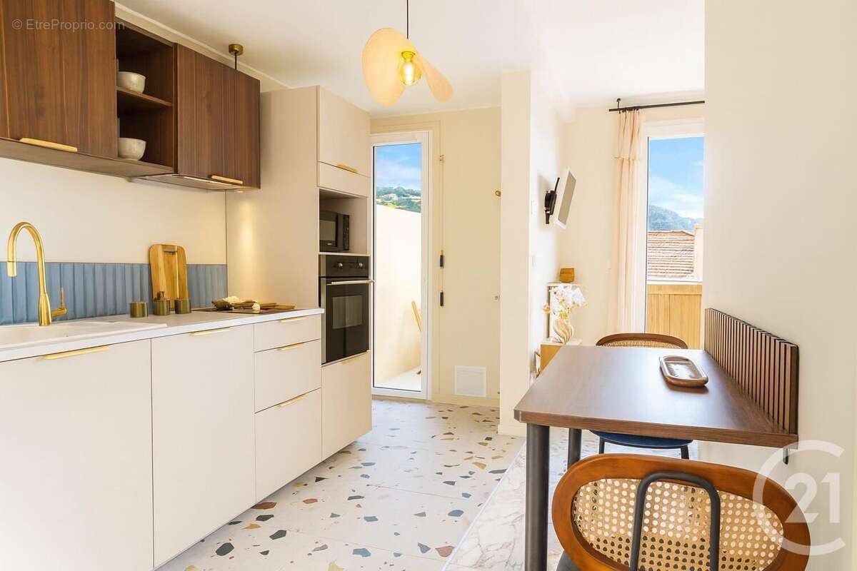 Appartement à MENTON