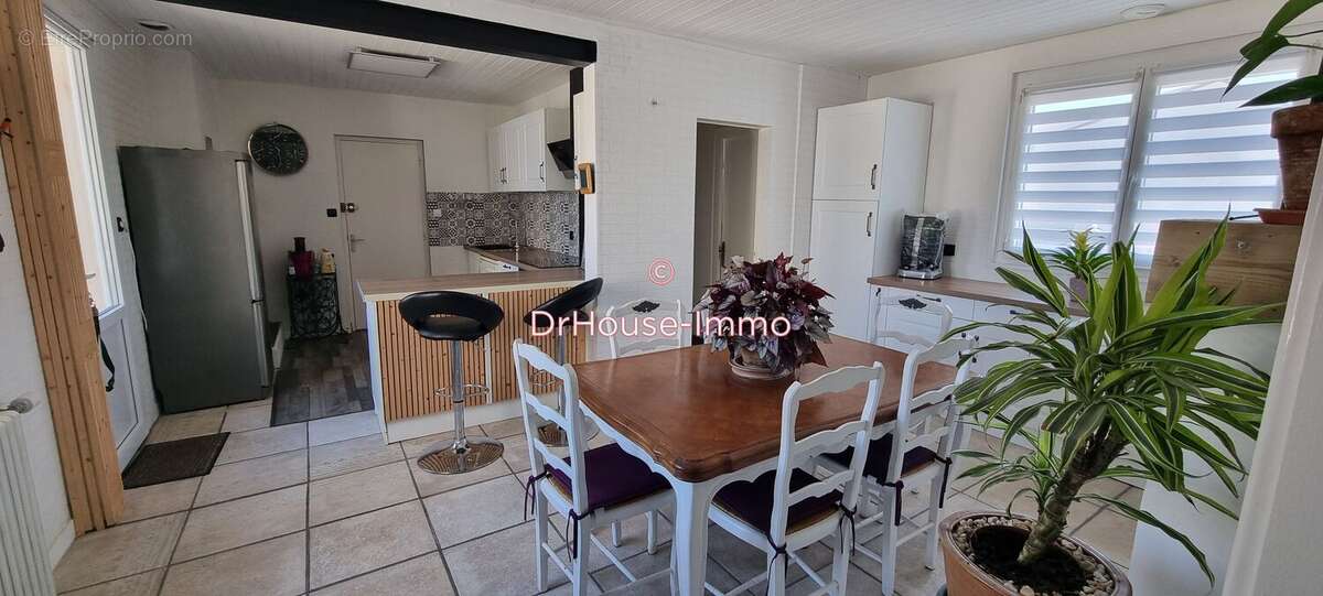 Maison à SAINT-MICHEL-EN-L&#039;HERM