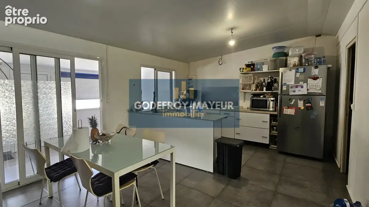 Photo Maison à Les Abymes au prix de 180 000€