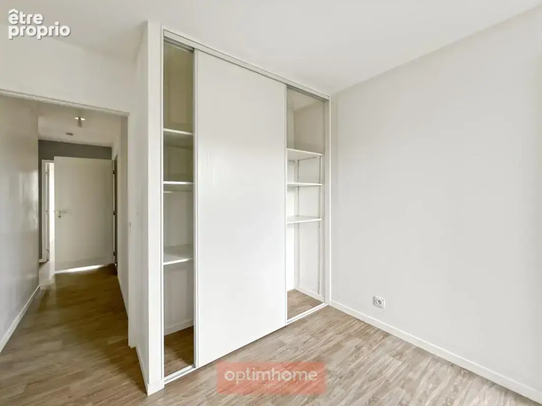 Rennes la courrouze – t3 62 m² – dernier étage – loggia – parking – métro au pied - photo 12